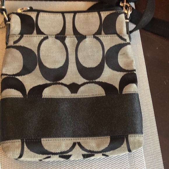 Coach cross body - Picture 2 of 4